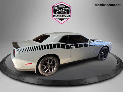 2021 Dodge Challenger SXT