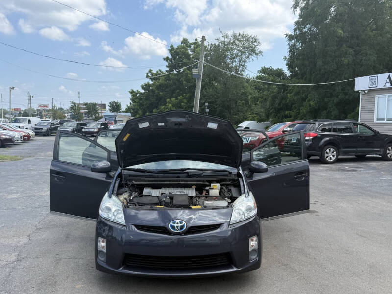 2011 Toyota Prius Five