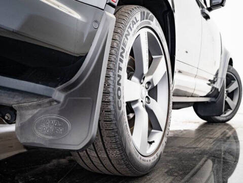 2024 Land Rover Defender 130 P400 Outbound