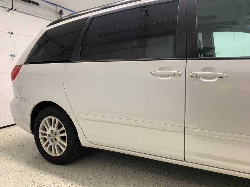 2008 Toyota Sienna XLE