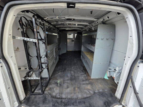 2019 Chevrolet Express 2500