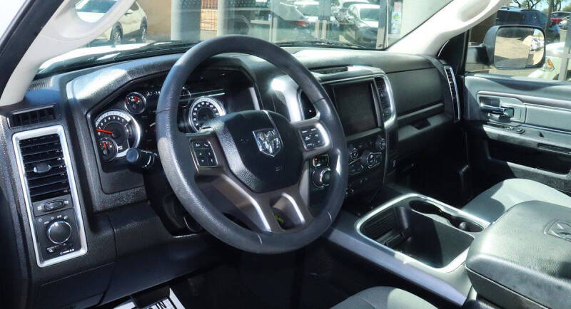 2022 RAM 1500 Classic SLT