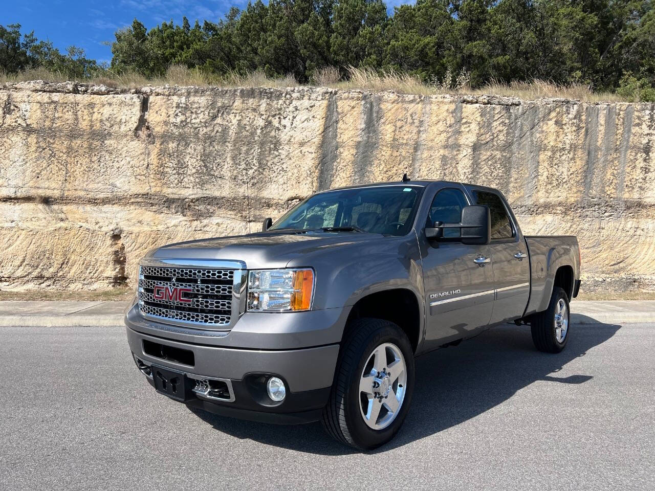 2014 GMC Sierra 2500HD for sale at HP MOTORS in San Antonio, TX