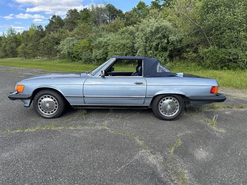 1986 Mercedes-Benz 560-Class 560 SL