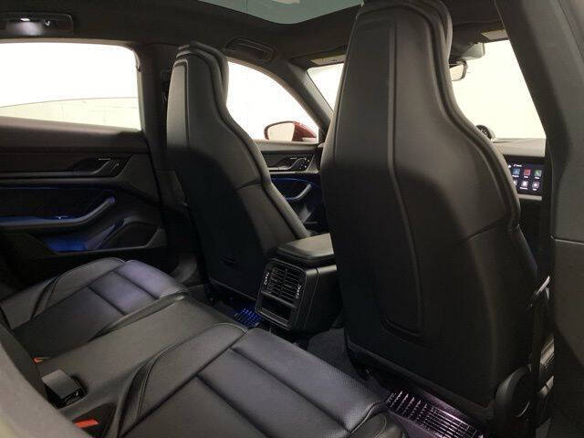 2023 Porsche Taycan