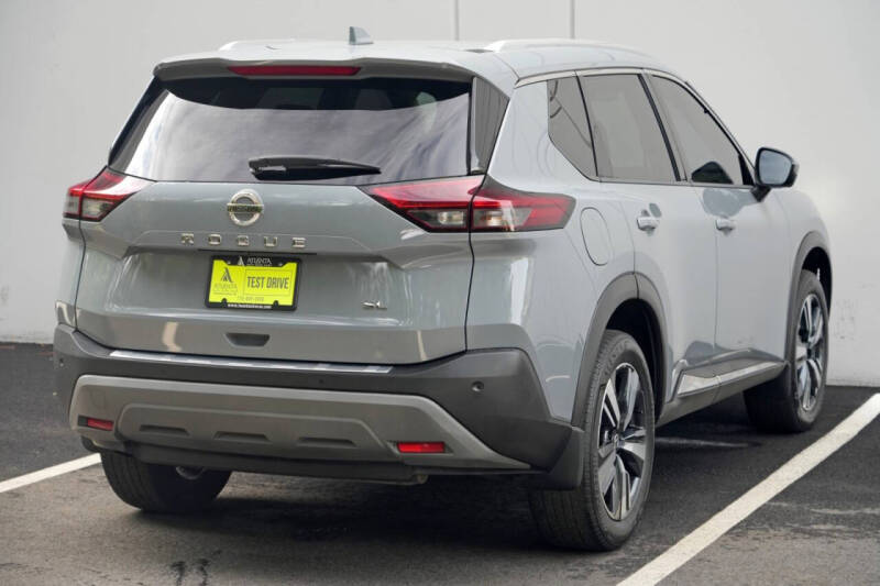 2021 Nissan Rogue SL