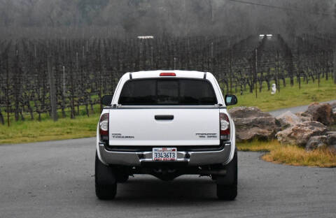 2011 Toyota Tacoma PreRunner V6
