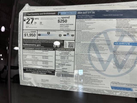 2025 Volkswagen Golf GTI SE