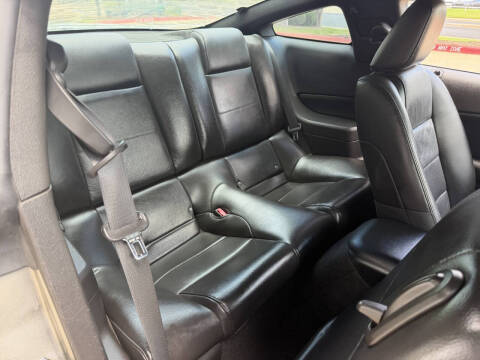 2008 Ford Mustang V6 Deluxe