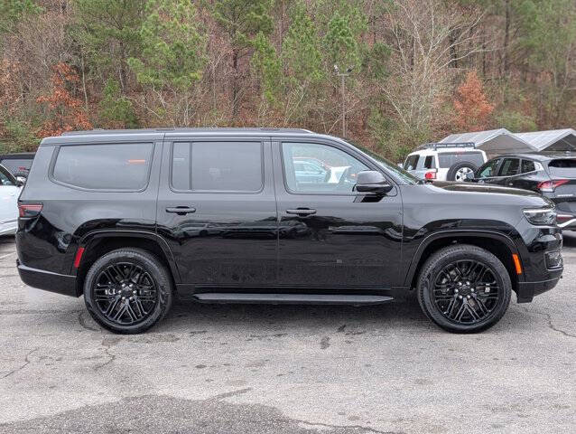 2024 Jeep Wagoneer Carbide