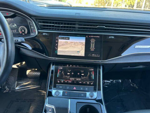 2021 Audi Q8 quattro Premium Plus 55 TFSI