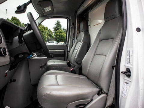 2023 Ford E-Series