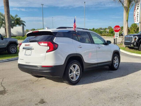2023 GMC Terrain SLE
