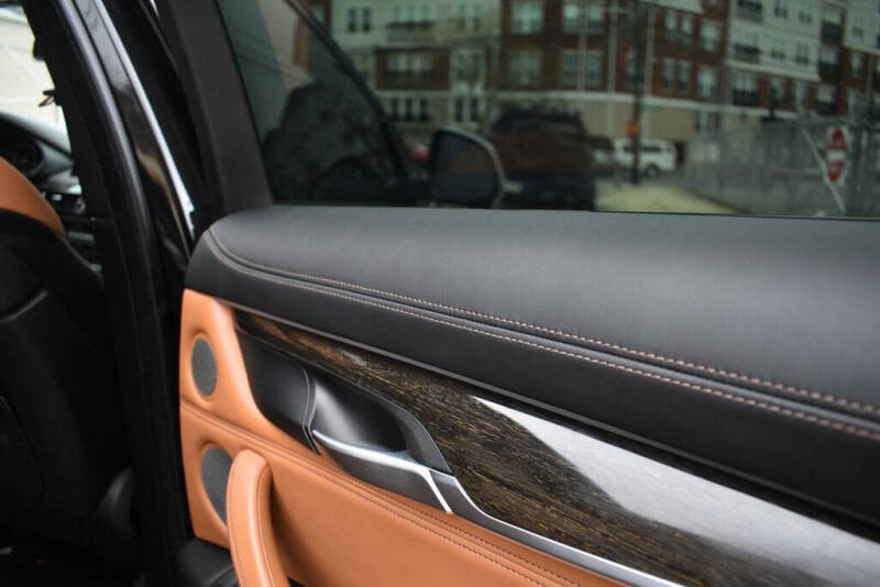 2019 BMW X6 xDrive35i