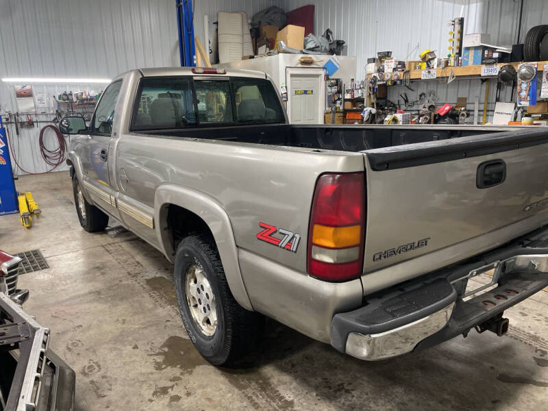 2000 Chevrolet Silverado 1500 LS