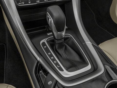 2016 Ford Fusion Hybrid SE