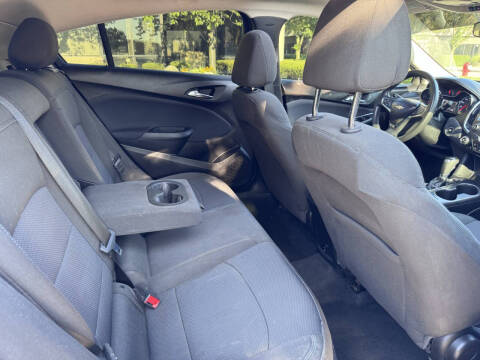 2018 Chevrolet Cruze LT Auto