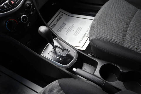 2013 Hyundai Accent GS