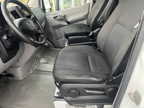 2012 Mercedes-Benz Sprinter 2500
