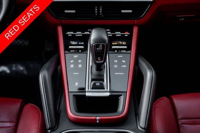 2023 Porsche Cayenne Platinum Edition