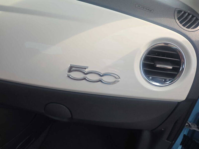 2015 FIAT 500 Lounge