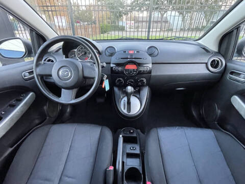 2014 Mazda MAZDA2 Sport