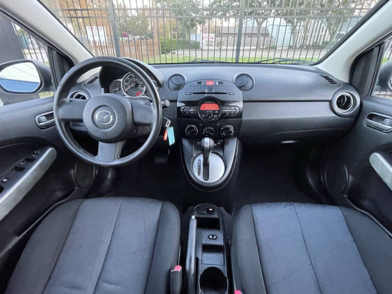 2014 Mazda MAZDA2 Sport