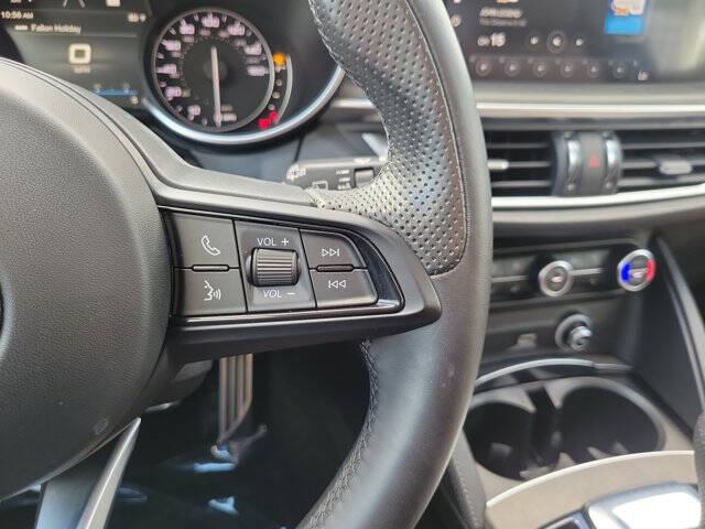 2022 Alfa Romeo Stelvio Ti