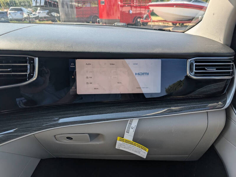 2022 Jeep Wagoneer Series II