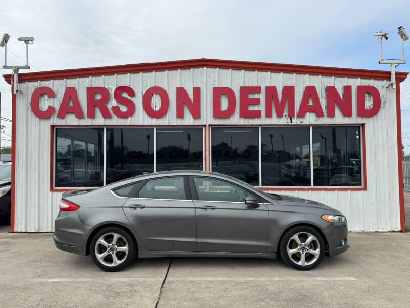 2014 Ford Fusion SE