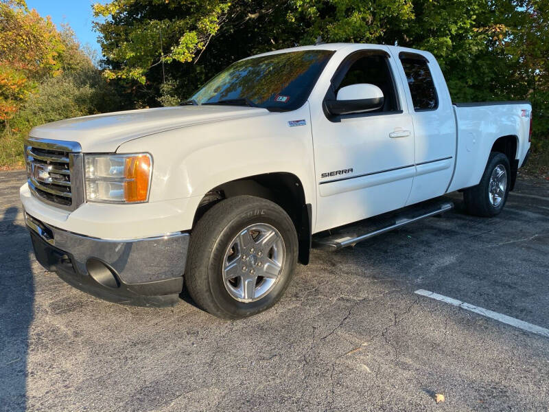 2010 GMC Sierra 1500 for sale at iSellTrux in Hampstead NH
