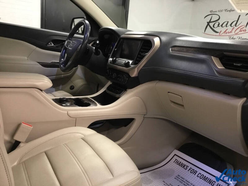 2020 GMC Acadia Denali