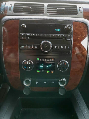 2011 Chevrolet Avalanche LT