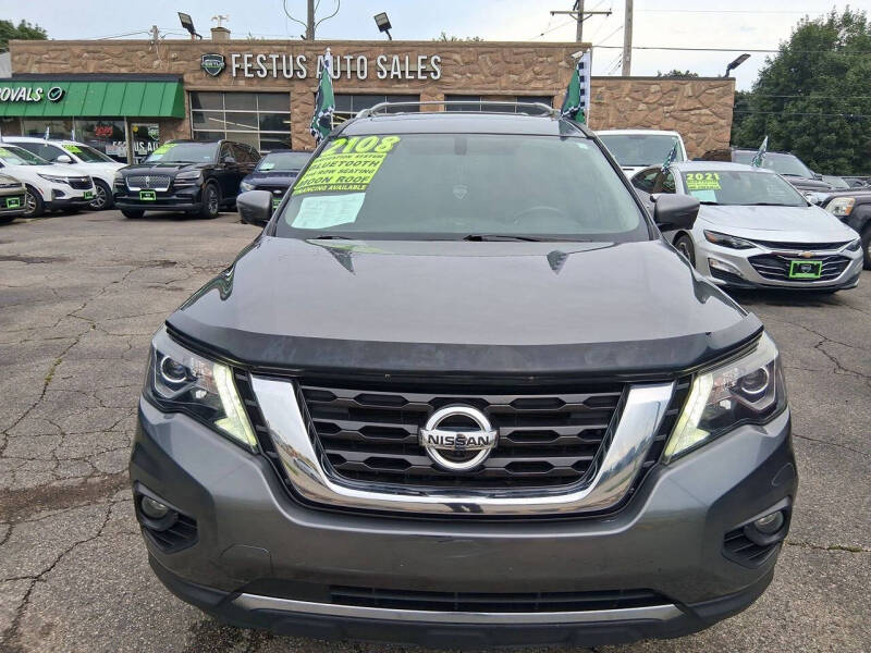 2018 Nissan Pathfinder Platinum