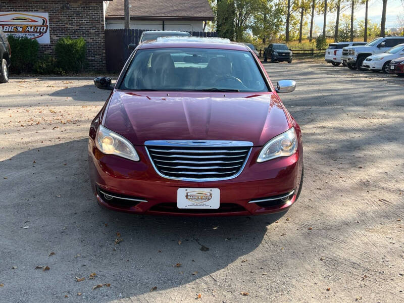 2011 Chrysler 200 Limited photo 3