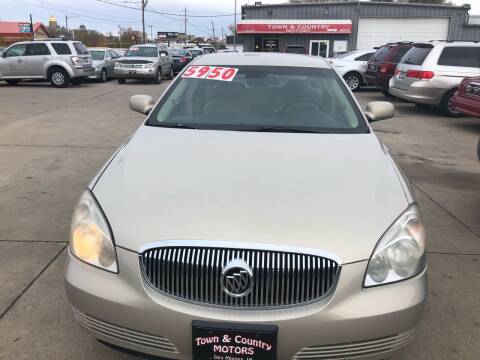 2007 Buick Lucerne for sale at TOWN & COUNTRY MOTORS in Des Moines IA