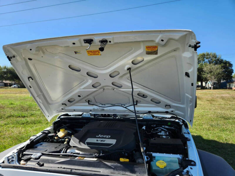 2017 Jeep Wrangler Unlimited Sport RHD