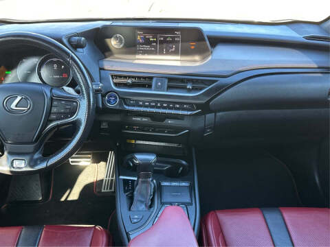 2019 Lexus UX 250h F SPORT
