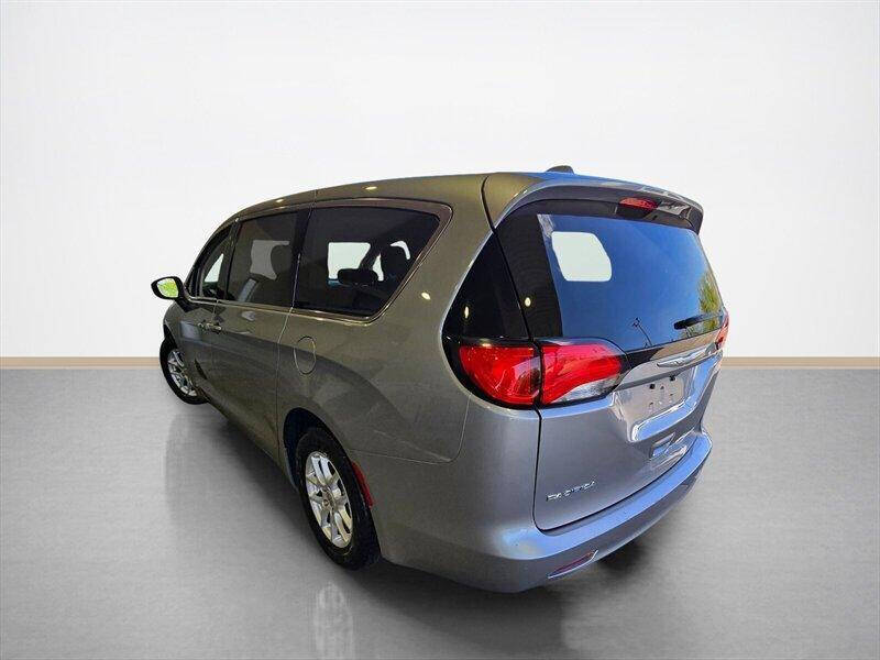 2017 Chrysler Pacifica LX