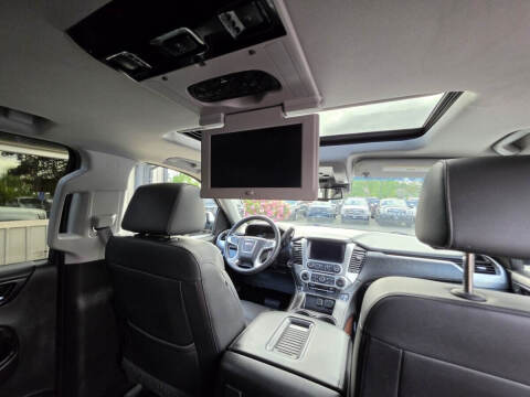 2017 GMC Yukon SLT