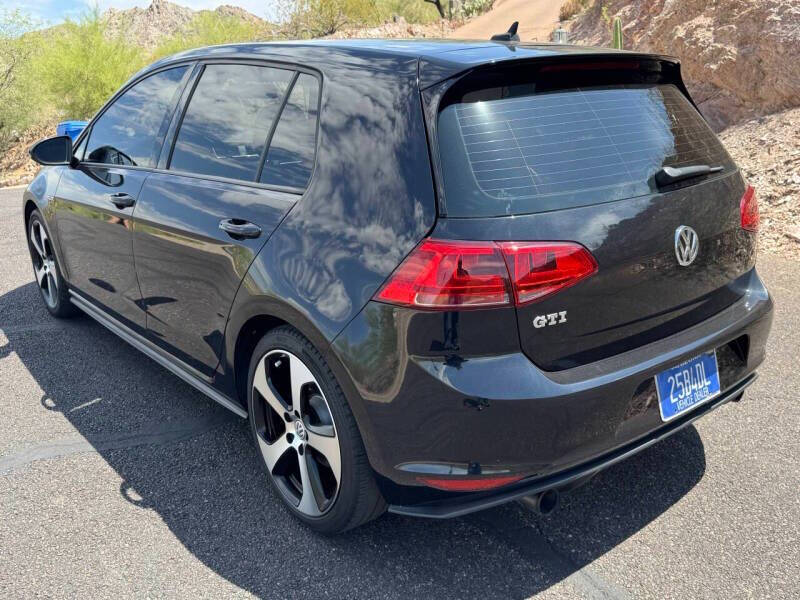 2017 Volkswagen Golf GTI S