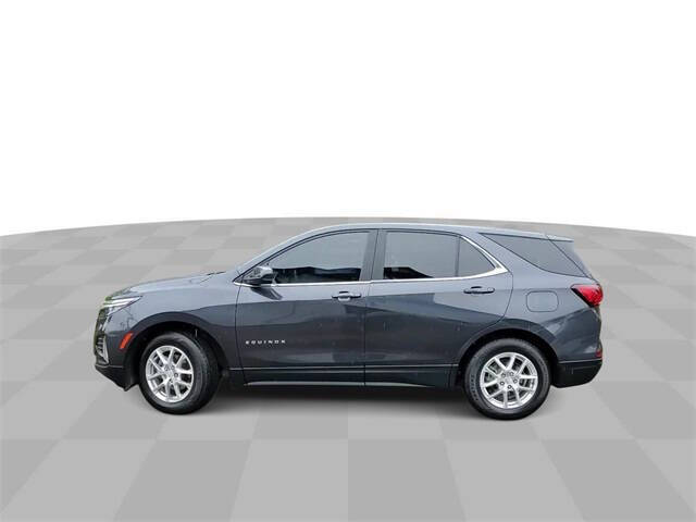 2022 Chevrolet Equinox for sale at Bowman Auto Center in Clarkston, MI