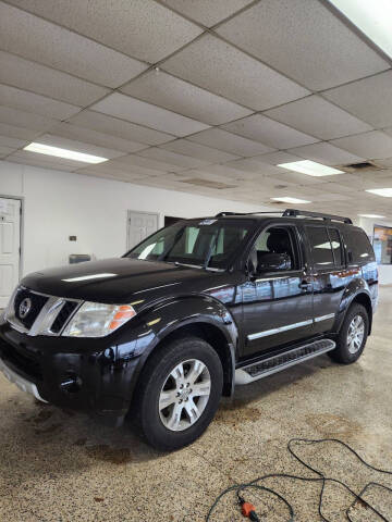 2008 Nissan Pathfinder LE