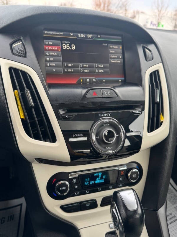 2012 Ford Focus Titanium