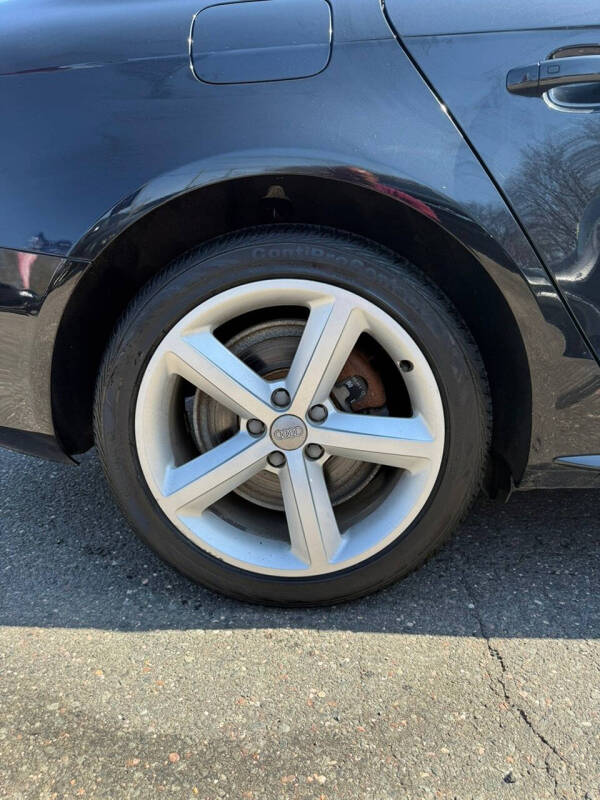 2012 Audi A4 2.0T quattro Premium Plus