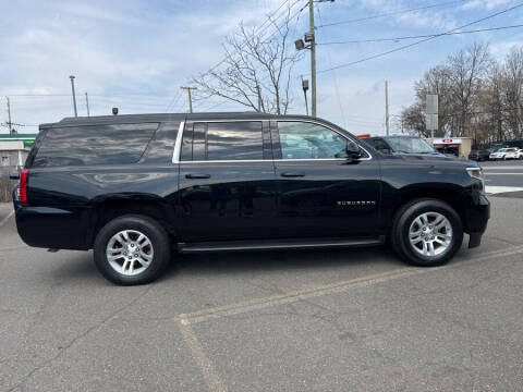 2017 Chevrolet Suburban LS