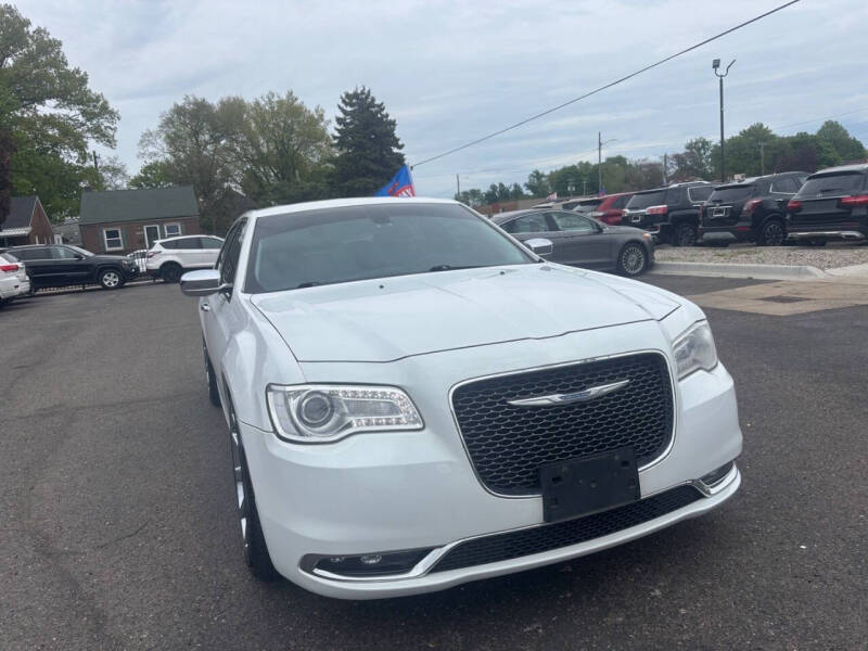 2015 Chrysler 300 C