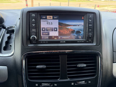 2011 Dodge Grand Caravan R/T