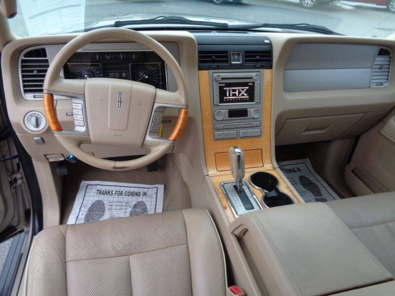 2008 Lincoln Navigator