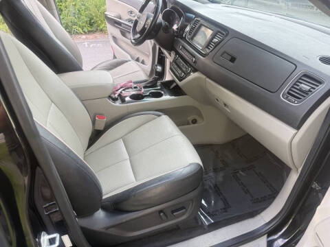 2019 Kia Sedona SX